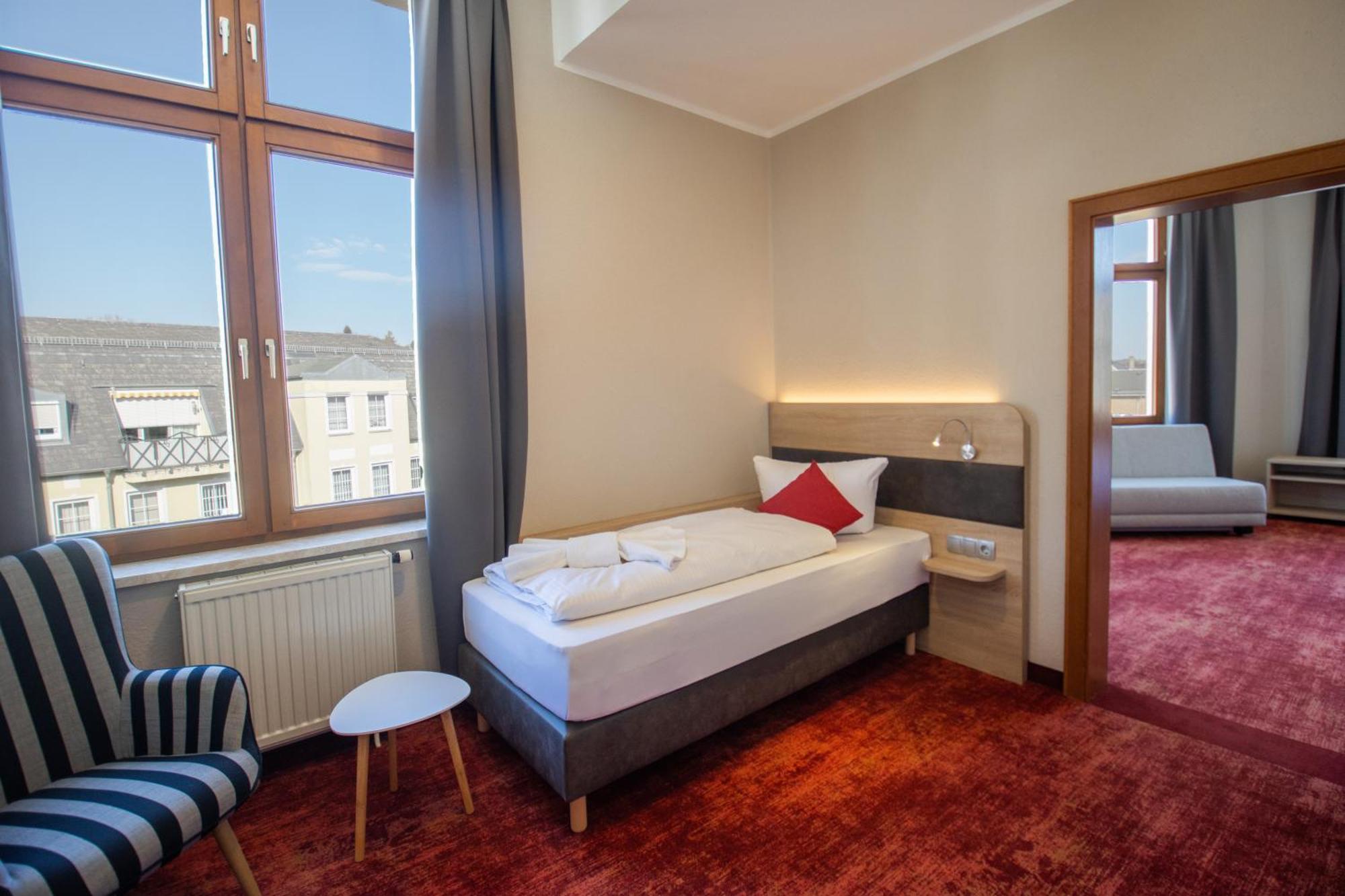 Hotel Lengenfelder Hof Lengenfeld  Exteriör bild