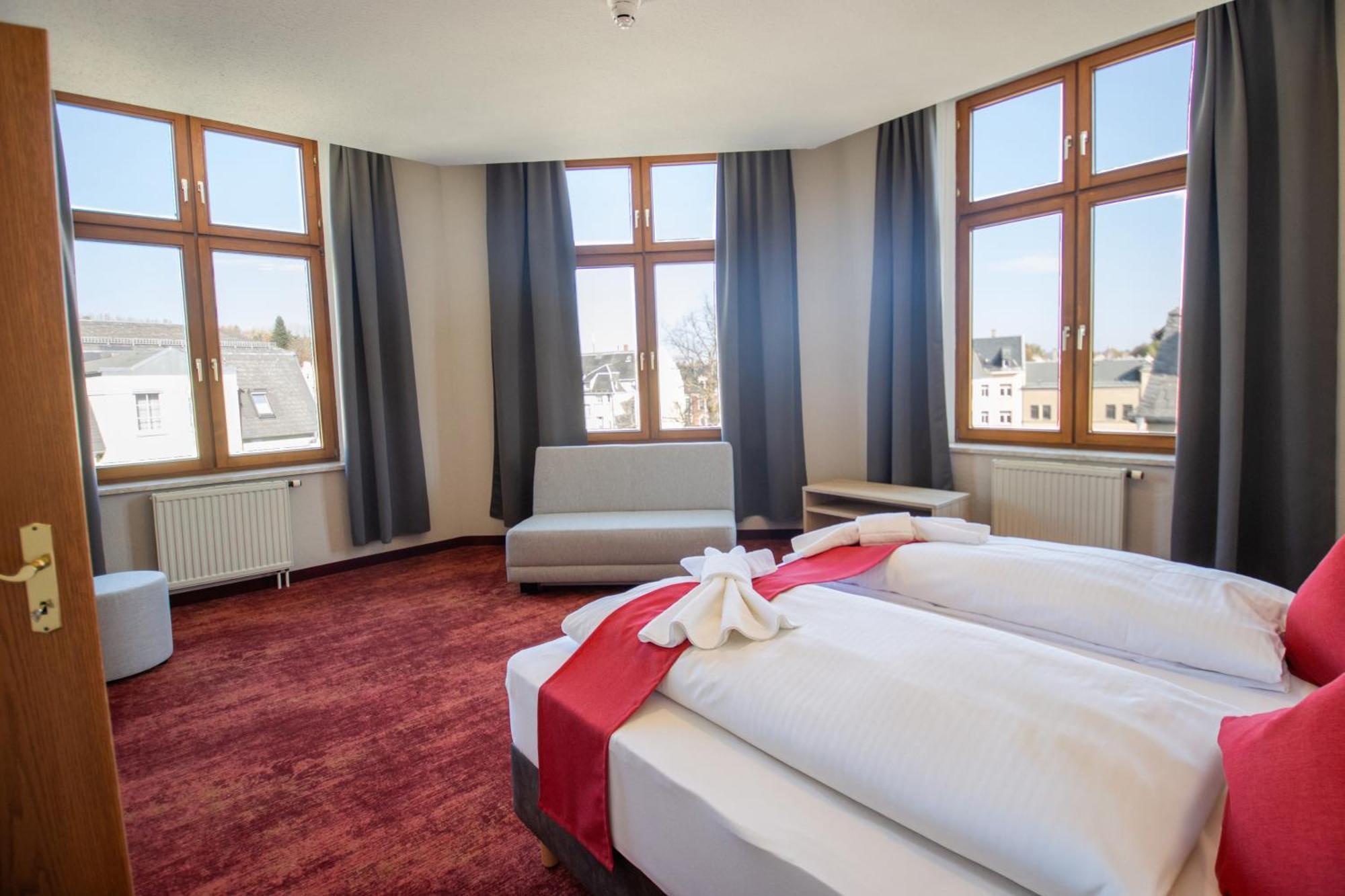 Hotel Lengenfelder Hof Lengenfeld  Exteriör bild