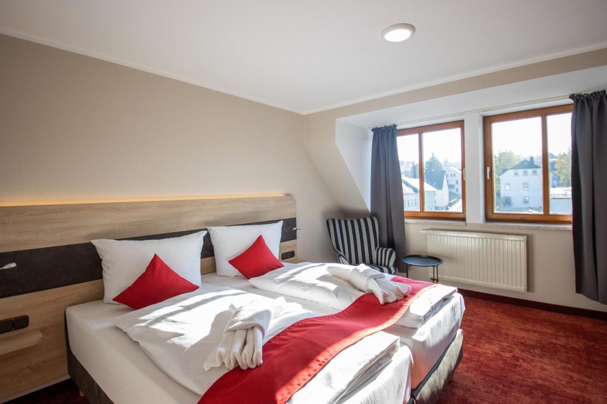 Hotel Lengenfelder Hof Lengenfeld  Exteriör bild