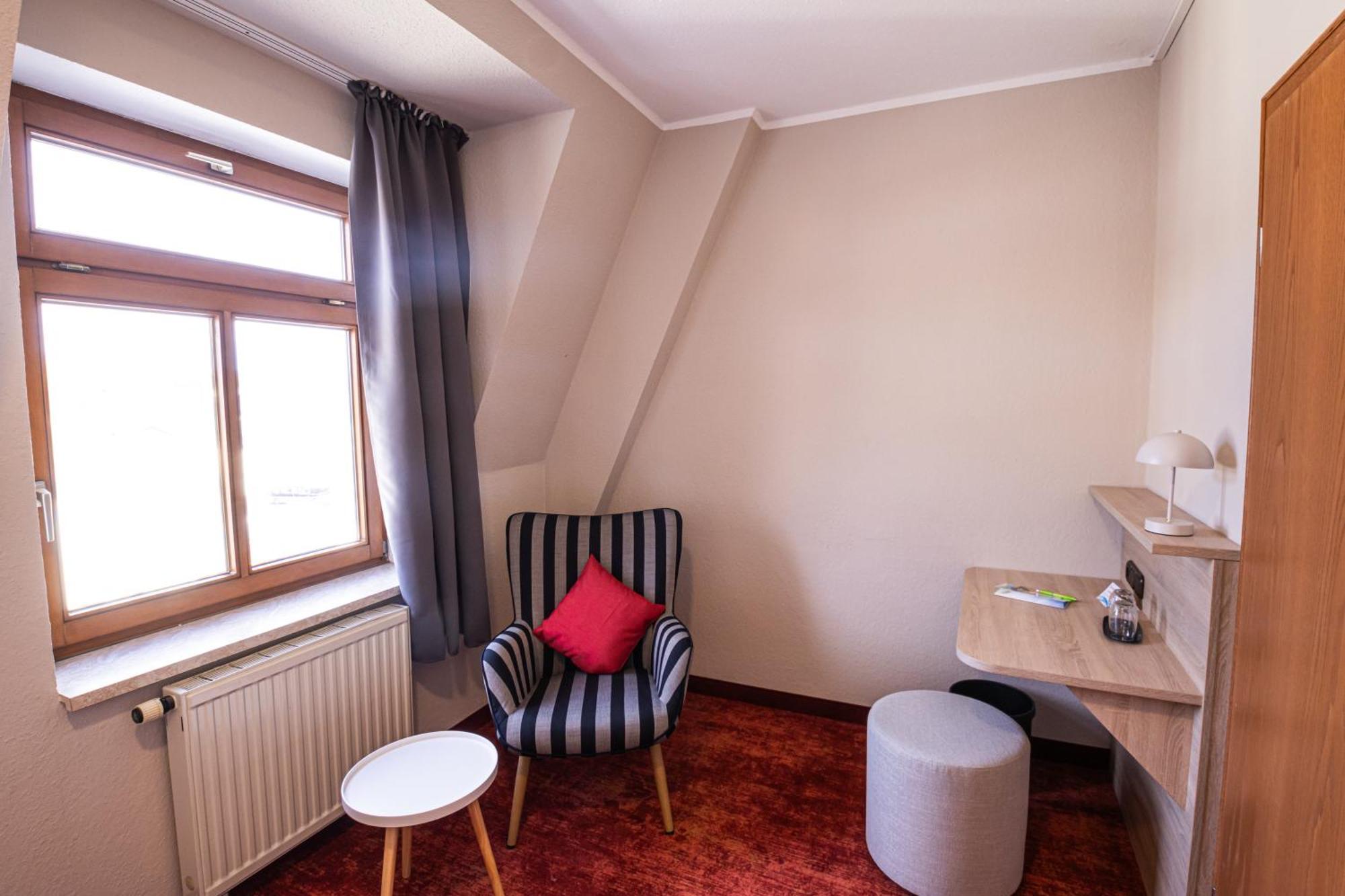 Hotel Lengenfelder Hof Lengenfeld  Exteriör bild